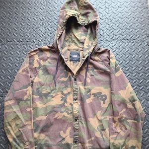 Vans Camo Light Jacket